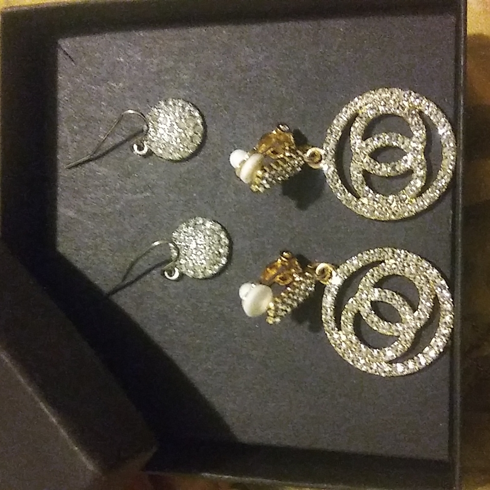GONE/SOLD😀😀ON ORDER..CESSORIES smaller ones still available😉💃